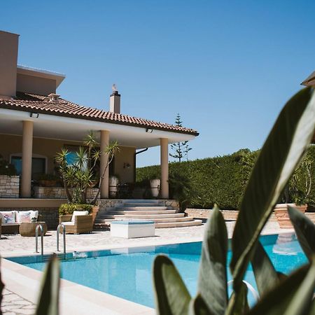 Villa Pietra Bianca Trani Esterno foto